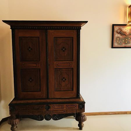 Neli Guests House Hotel อูนาวาตูนา ภายนอก รูปภาพ