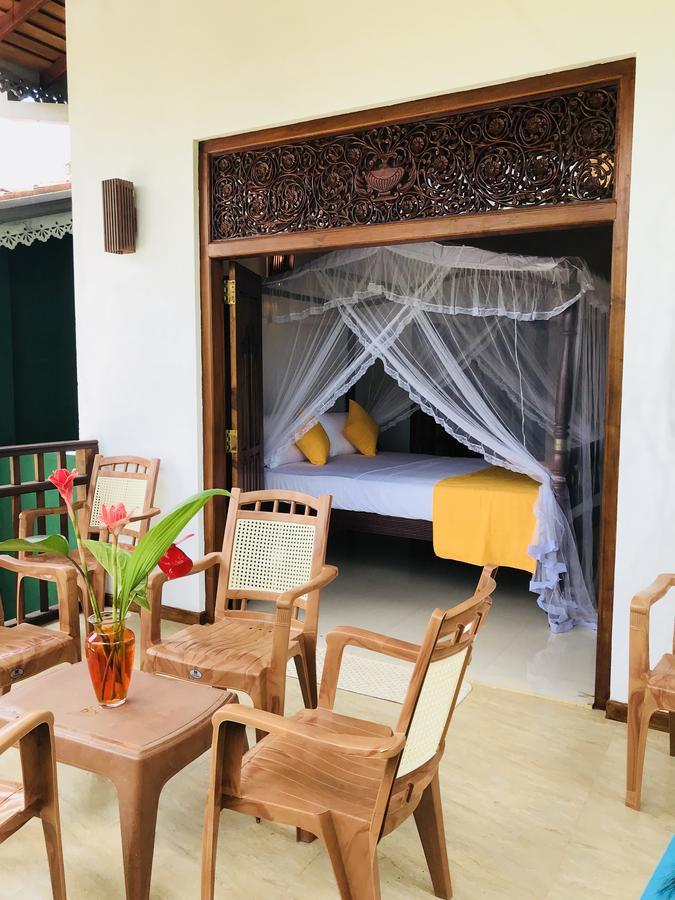 Neli Guests House Hotel อูนาวาตูนา ภายนอก รูปภาพ