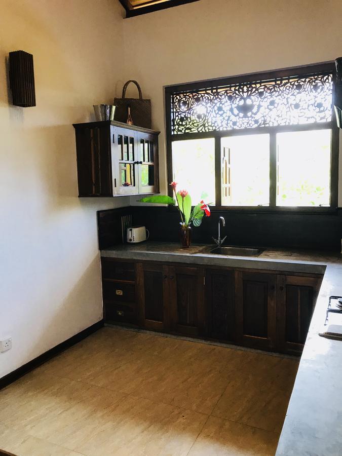 Neli Guests House Hotel อูนาวาตูนา ภายนอก รูปภาพ